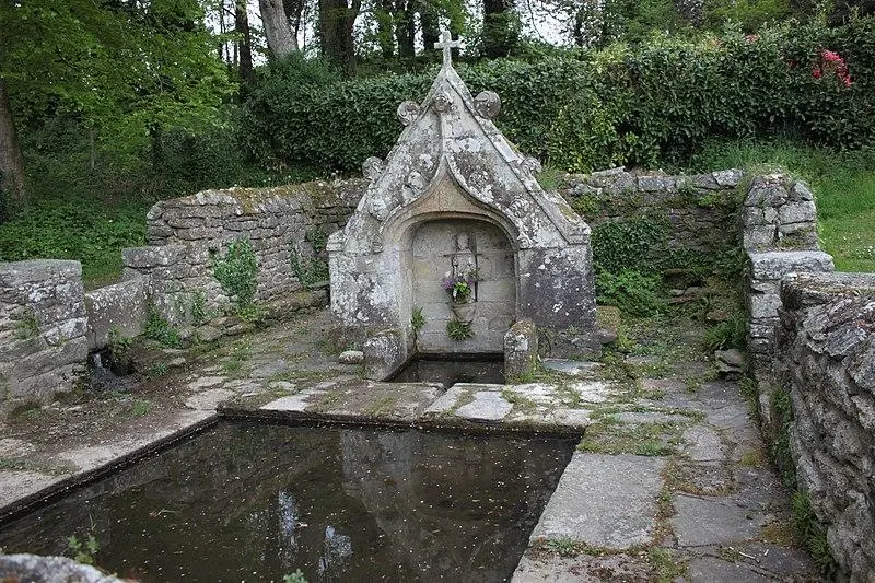 Photo de Fontaine de Saint-Mériadec à Stival - Llann Wé² - © Creative Commons (https://creativecommons.org/licenses/by-sa/4.0/deed.fr)
