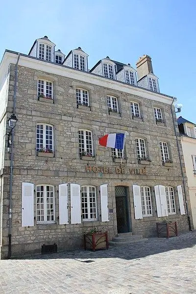 Foto de Casa, actualmente ayuntamiento - user:XIIIfromTOKYO - © Creative Commons (https://creativecommons.org/licenses/by-sa/4.0/deed.fr)