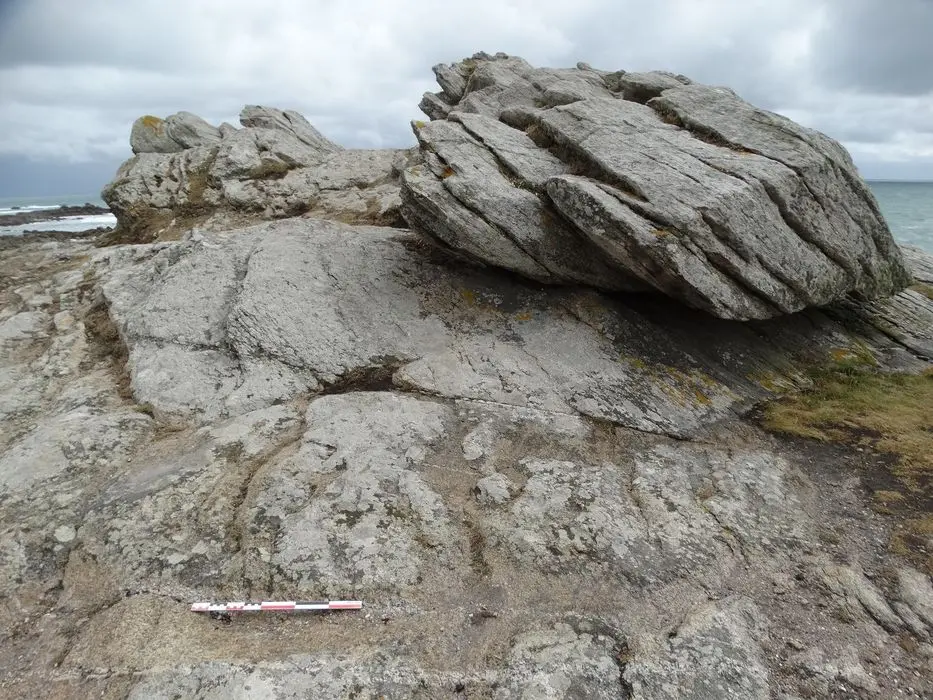 Foto von Pointe-de-Guéitte Cup Rocks - POP Plateforme Ouverte du Patrimoine / Base Mérimée - © Ministère de la Culture (France), Association Paysages de Mégalithes – Tous droits réservés