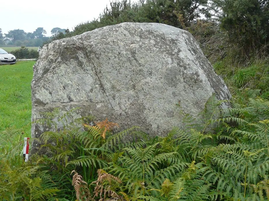 Foto von Menhirs de Clos-er-Bé - POP Plateforme Ouverte du Patrimoine / Base Mérimée - © Ministère de la Culture (France), Association Paysages de Mégalithes – Tous droits réservés