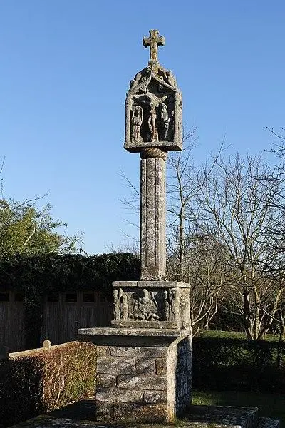 Photo de Croix du 16e siècle - Stéphane Batigne - © Creative Commons (https://creativecommons.org/licenses/by-sa/4.0/deed.fr)