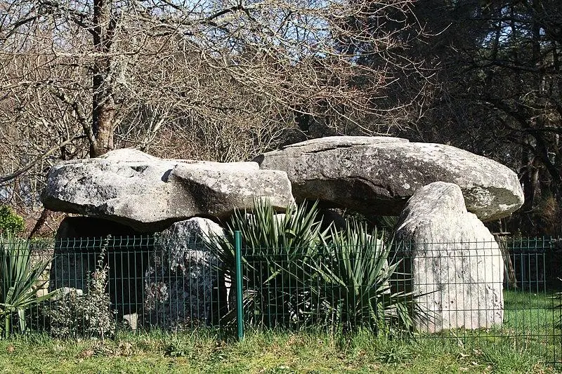 Foto von Dolmen von Kermané Dit Roh-Vras-de-Pourhos - Pymouss - © Creative Commons (https://creativecommons.org/licenses/by-sa/4.0/deed.fr)