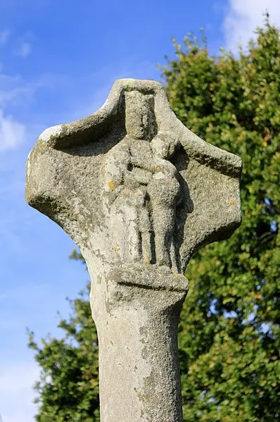 Foto von Rot -gehärtetes Kreuz - XIIIfromTOKYO - © Creative Commons (https://creativecommons.org/licenses/by-sa/4.0/deed.fr)
