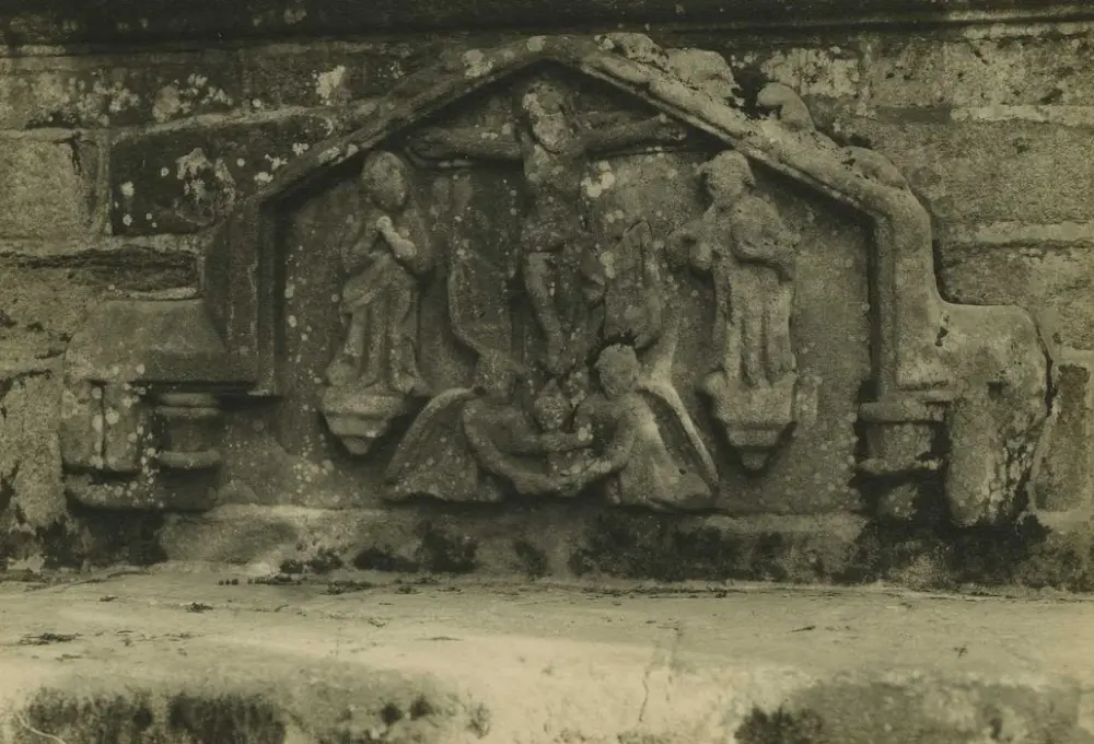 Picture of Bourg cross - POP Plateforme Ouverte du Patrimoine / Base Mérimée - © Ministère de la Culture (France), Médiathèque du patrimoine et de la photographie, tous droits réservés