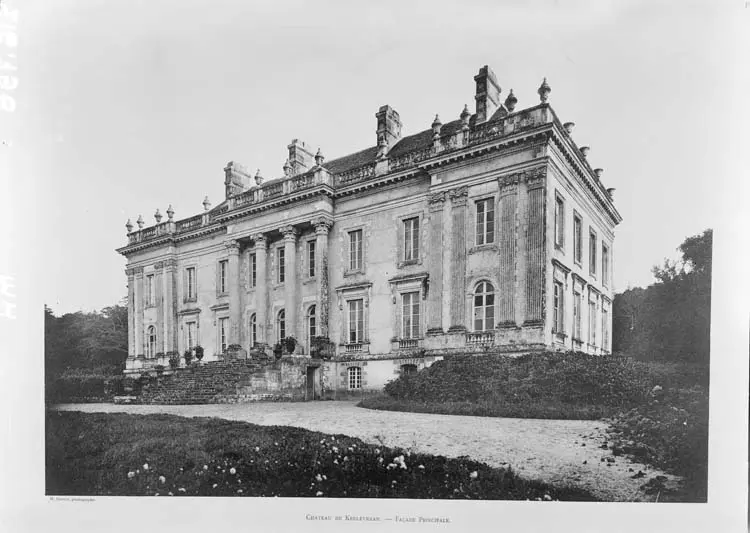 Photo de Château de Kerlevénan - POP Plateforme Ouverte du Patrimoine / Base Mérimée - © Ministère de la Culture (France), Médiathèque du patrimoine et de la photographie, diffusion RMN-GP