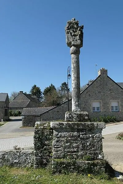 Foto von 16. Jahrhundertkreuz - Fab5669 - © Creative Commons (https://creativecommons.org/licenses/by-sa/4.0/deed.fr)