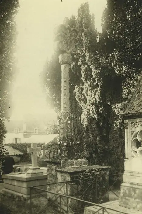 Foto de Cementerio - POP Plateforme Ouverte du Patrimoine / Base Mérimée - © Ministère de la Culture (France), Médiathèque du patrimoine et de la photographie, tous droits réservés
