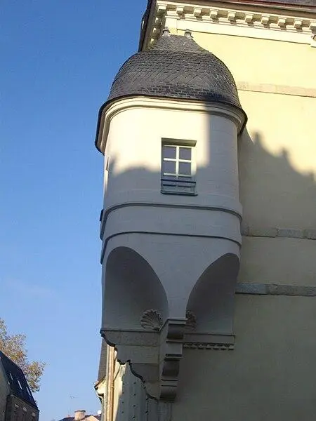 Photo de Ancien hôtel de Francheville - Fab5669 - © Creative Commons (https://creativecommons.org/licenses/by-sa/4.0/deed.fr)