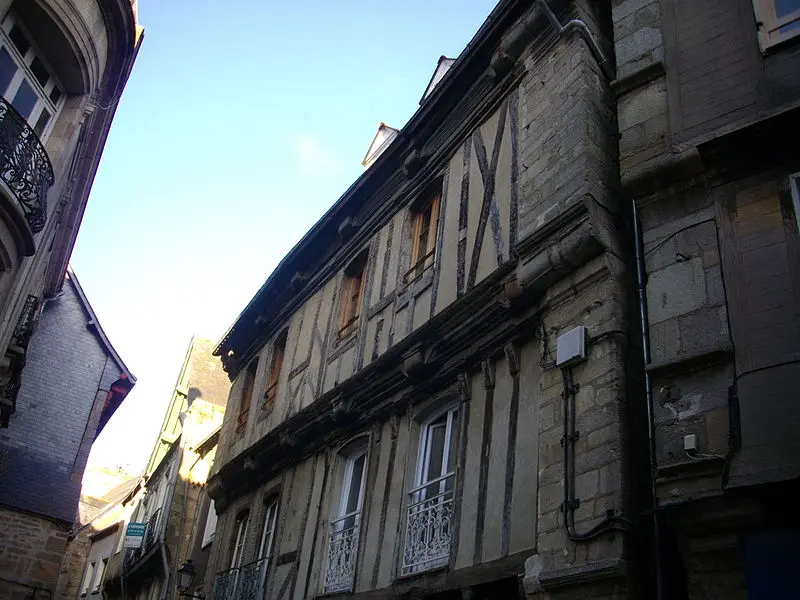Picture of Home - Fab5669 - © Creative Commons (https://creativecommons.org/licenses/by-sa/4.0/deed.fr)