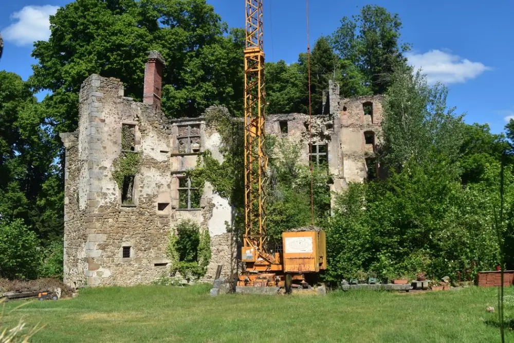 Foto von Befestigte Schloss - POP Plateforme Ouverte du Patrimoine / Base Mérimée - © Ministère de la Culture (France), Médiathèque du patrimoine et de la photographie, diffusion RMN-GP