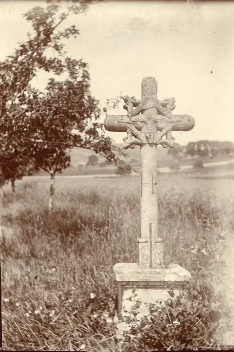 Foto von Kreuzkreuz - POP Plateforme Ouverte du Patrimoine / Base Mérimée - © Ministère de la Culture (France), Médiathèque du patrimoine et de la photographie, Tous droits réservés 