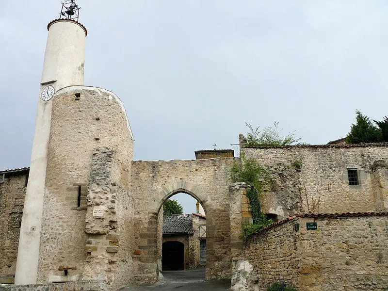 Foto di Vecchia porta fortificata - MOSSOT - © Creative Commons (https://creativecommons.org/licenses/by-sa/4.0/deed.fr)