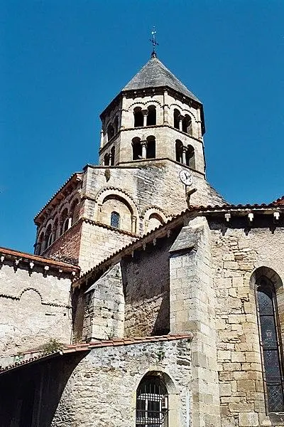 Photo de Eglise Saint-Julien - EmDee - © Creative Commons (https://creativecommons.org/licenses/by-sa/4.0/deed.fr)