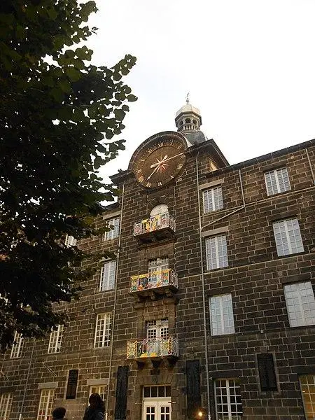 Foto de Ex universidad jesuita - Aavitus - © Creative Commons (https://creativecommons.org/licenses/by-sa/4.0/deed.fr)