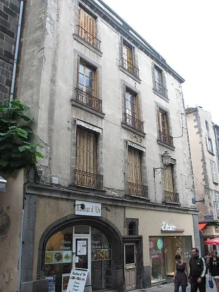 Foto de Edificio - Basvb - © Creative Commons (https://creativecommons.org/licenses/by-sa/4.0/deed.fr)