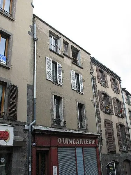 Foto di Casa, a Montferrand - Basvb - © Creative Commons (https://creativecommons.org/licenses/by-sa/4.0/deed.fr)