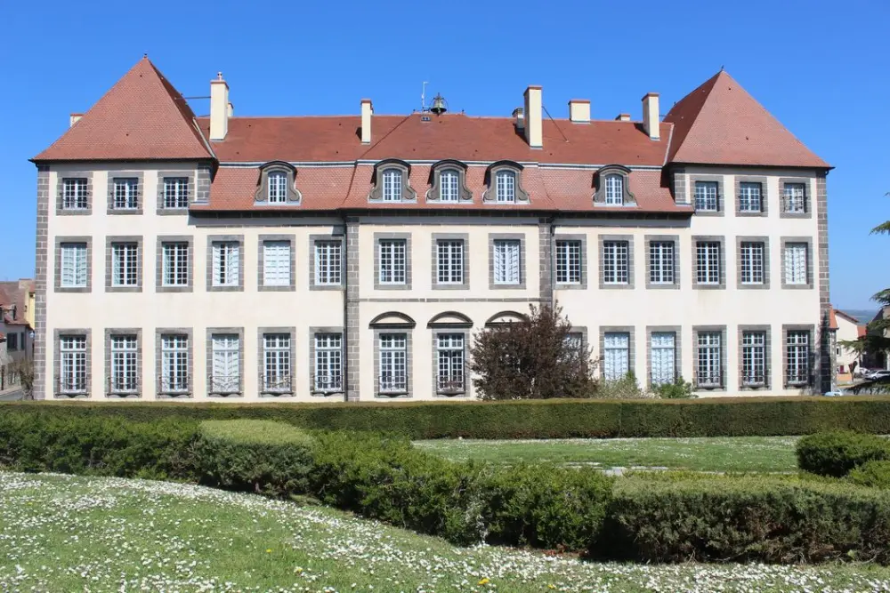 Foto de Castillo - POP Plateforme Ouverte du Patrimoine / Base Mérimée - © Ministère de la Culture (France), Médiathèque du patrimoine et de la photographie, diffusion RMN-GP