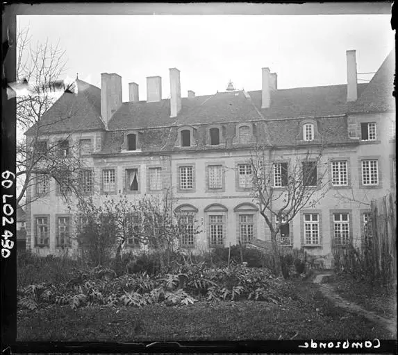 Foto de Castillo - POP Plateforme Ouverte du Patrimoine / Base Mérimée - © Ministère de la Culture (France), Médiathèque du patrimoine et de la photographie, diffusion RMN-GP