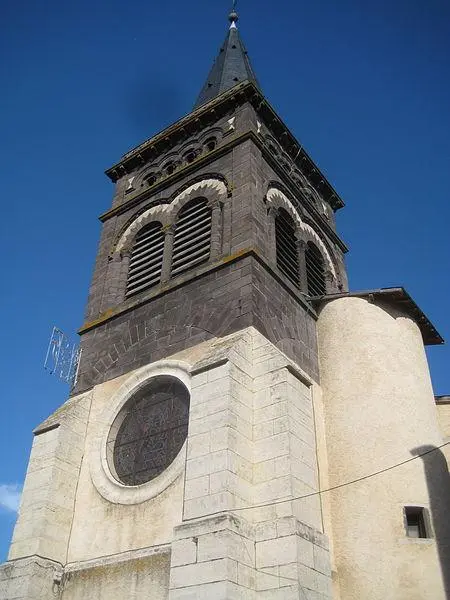 Foto de Iglesia de Saint-Genès-Le-Comte - Sylenius - © Creative Commons (https://creativecommons.org/licenses/by-sa/4.0/deed.fr)