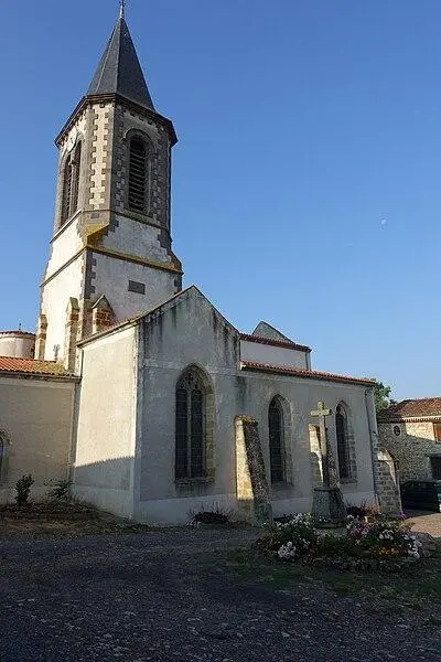 Foto de Iglesia Saint-Julien - Sylenius - © Creative Commons (https://creativecommons.org/licenses/by-sa/4.0/deed.fr)