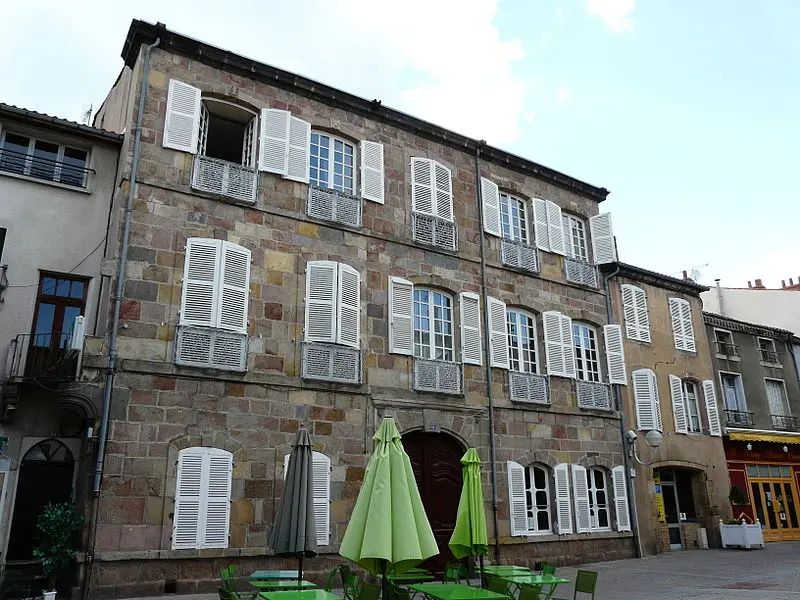 Foto de Edificio - Père Igor - © Creative Commons (https://creativecommons.org/licenses/by-sa/4.0/deed.fr)