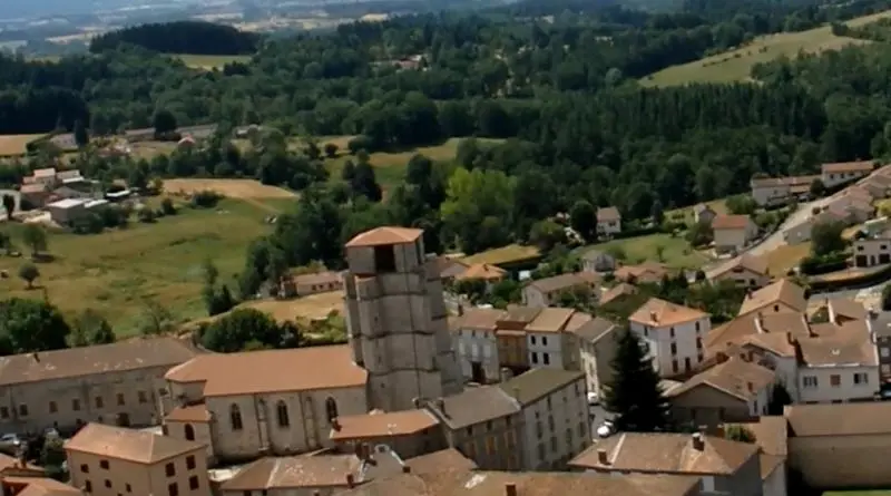 Foto von Kirche Saint-Loup - Record - © Creative Commons (https://creativecommons.org/licenses/by-sa/4.0/deed.fr)