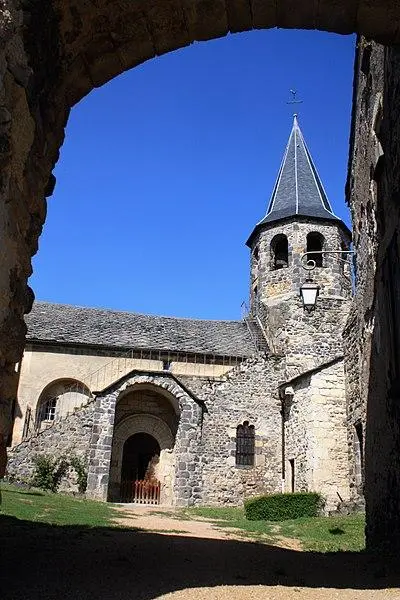 Foto de Iglesia de Sainte-Couronne - Mj.galais - © Creative Commons (https://creativecommons.org/licenses/by-sa/4.0/deed.fr)
