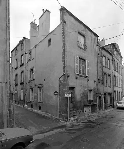 Foto de Edificio - POP Plateforme Ouverte du Patrimoine / Base Mérimée - © Région Auvergne - Inventaire général du patrimoine culturel, ADAGP