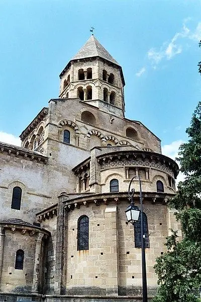 Foto von Notre-Dame-Kirche (oder Saint-Saturnin) - EmDee - © Creative Commons (https://creativecommons.org/licenses/by-sa/4.0/deed.fr)
