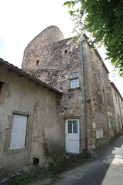 Foto von Altes Haus - Pymouss - © Creative Commons (https://creativecommons.org/licenses/by-sa/4.0/deed.fr)