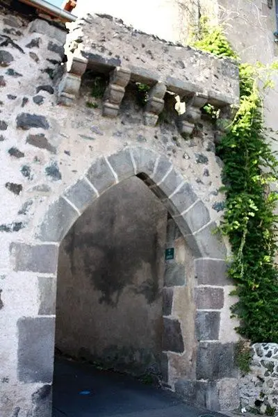 Foto de Puerta de la ciudad - Mj.galais - © Creative Commons (https://creativecommons.org/licenses/by-sa/4.0/deed.fr)