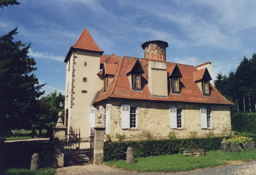 Foto von Franc-Séjour Castle - POP Plateforme Ouverte du Patrimoine / Base Mérimée - © Ministère de la Culture (France), Médiathèque du patrimoine et de la photographie, tous droits réservés