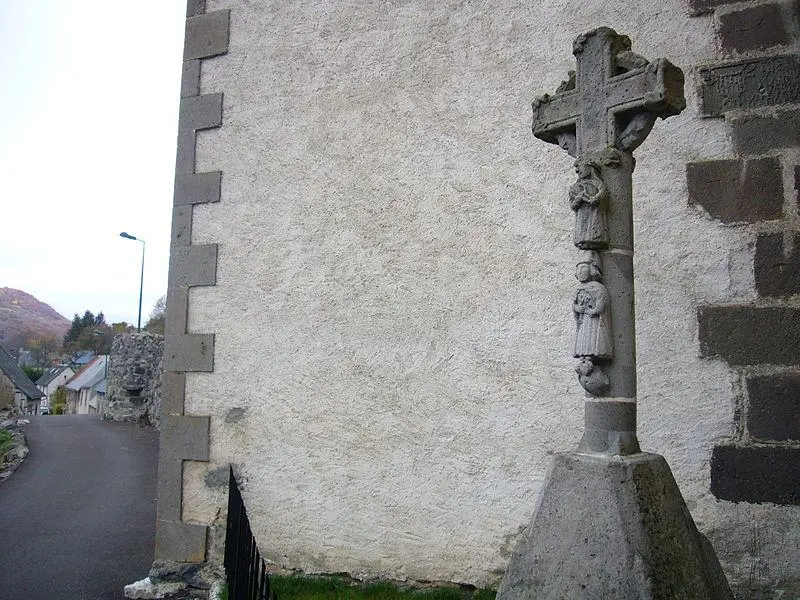 Foto von Friedhofskreuz des 16. Jahrhunderts - Record - © Creative Commons (https://creativecommons.org/licenses/by-sa/4.0/deed.fr)