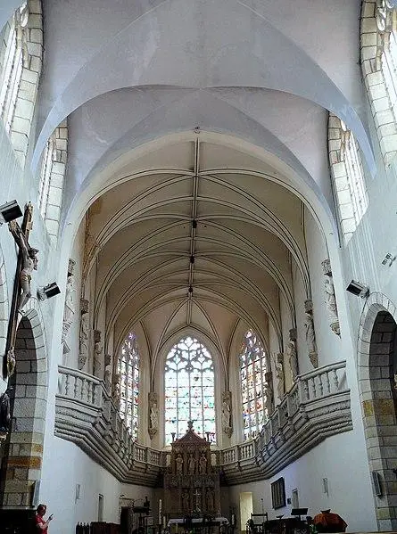 Photo de Eglise Saint-Pierre - MOSSOT - © Creative Commons (https://creativecommons.org/licenses/by-sa/4.0/deed.fr)