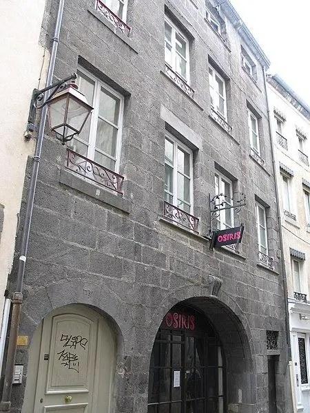 Foto de Edificio - Basvb - © Creative Commons (https://creativecommons.org/licenses/by-sa/4.0/deed.fr)