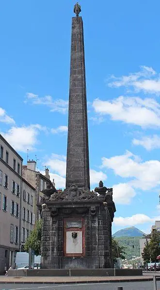 Foto de Fuente piramidal - Zinneke - © Creative Commons (https://creativecommons.org/licenses/by-sa/4.0/deed.fr)