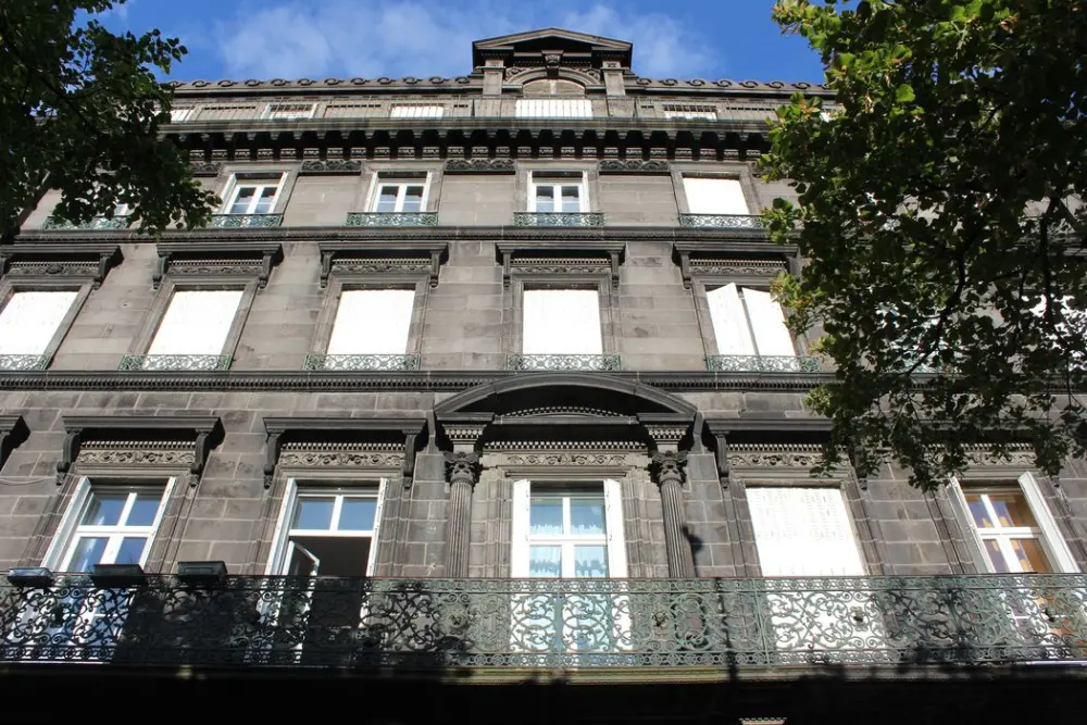 Foto de Edificio Bargoin - POP Plateforme Ouverte du Patrimoine / Base Mérimée - © Ministère de la Culture (France), Médiathèque du patrimoine et de la photographie, diffusion RMN-GP
