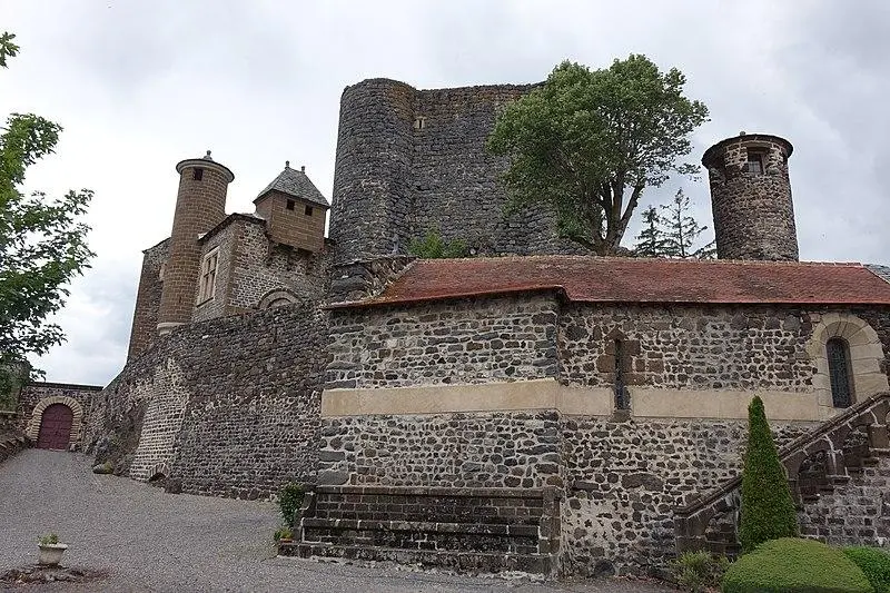 Picture of Bouzols castle - Eponimm - © Creative Commons (https://creativecommons.org/licenses/by-sa/4.0/deed.fr)