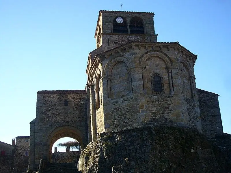 Picture of Saint-Laurent Church - Record - © Creative Commons (https://creativecommons.org/licenses/by-sa/4.0/deed.fr)