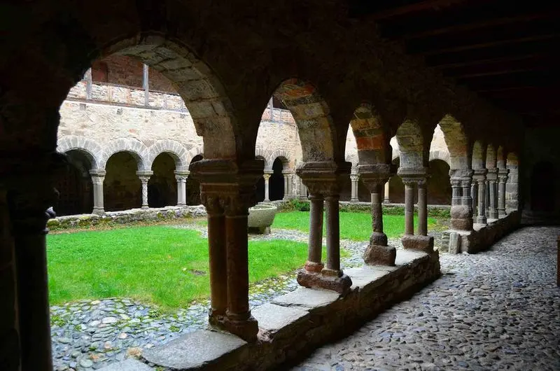 Picture of Former Saint-André-de-Lavaudieu Abbey - POP Plateforme Ouverte du Patrimoine / Base Mérimée - © Ministère de la Culture (France), Médiathèque du patrimoine et de la photographie, diffusion RMN-GP