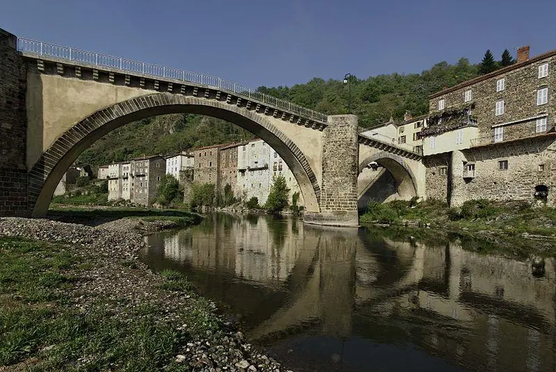 Picture of Bridge - Ivanjou - © Creative Commons (https://creativecommons.org/licenses/by-sa/4.0/deed.fr)