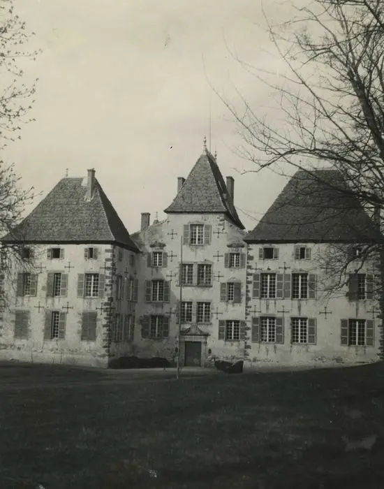Foto von Château de Cluzel - POP Plateforme Ouverte du Patrimoine / Base Mérimée - © Ministère de la Culture (France), Médiathèque du patrimoine et de la photographie, tous droits réservés