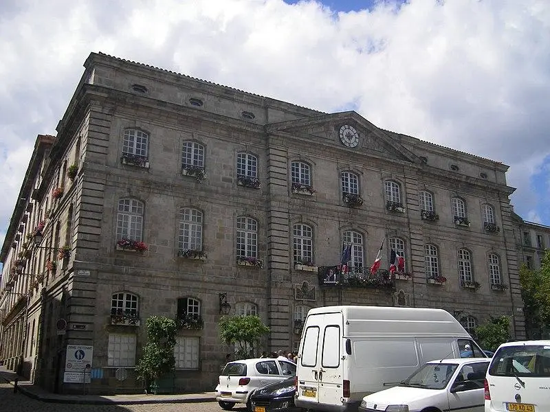 Picture of Town hall - Szeder László - © Creative Commons (https://creativecommons.org/licenses/by-sa/4.0/deed.fr)