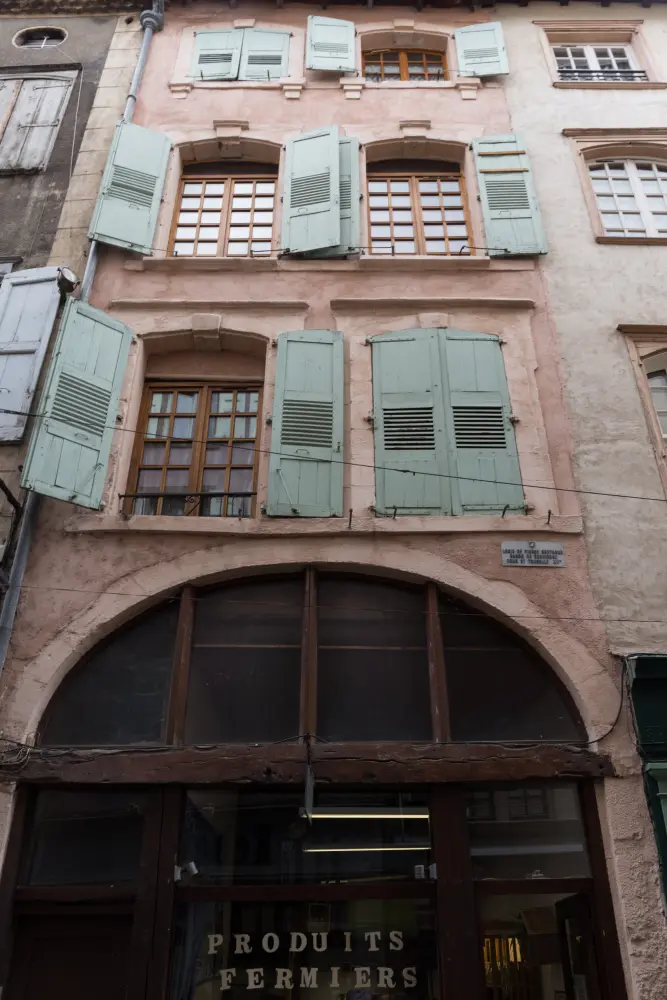 Foto de Edificio - Sous licence Creative Commons (https://creativecommons.org/licenses/by-sa/4.0/deed.fr) - Par Pymouss - © Creative Commons (https://creativecommons.org/licenses/by-sa/4.0/deed.fr)