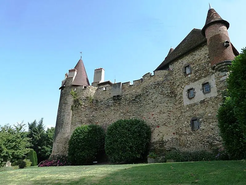 Foto de Castillo Espinasse - WCOMFR - © Creative Commons (https://creativecommons.org/licenses/by-sa/4.0/deed.fr)