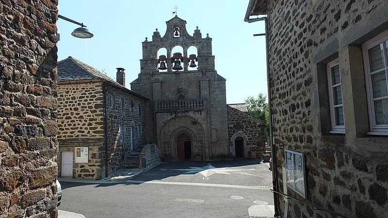 Picture of Saint-Front Church - Pat343434 - © Creative Commons (https://creativecommons.org/licenses/by-sa/4.0/deed.fr)
