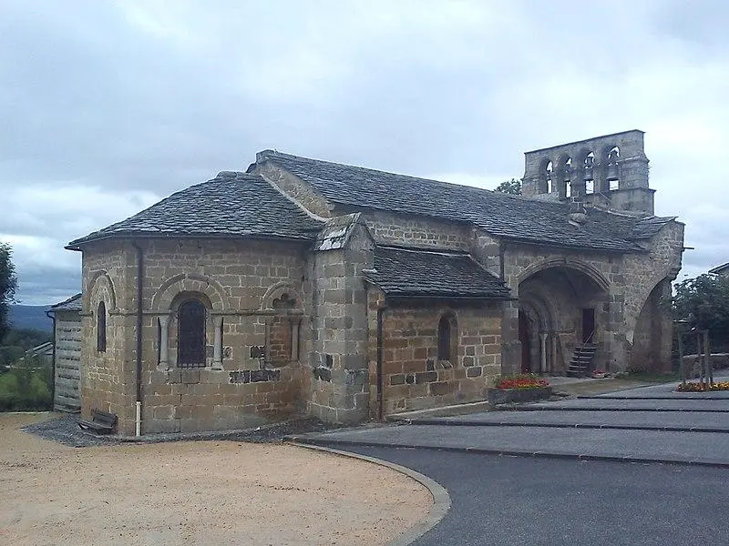 Picture of Saint-Pierre Church - Delenclos - © Creative Commons (https://creativecommons.org/licenses/by-sa/4.0/deed.fr)