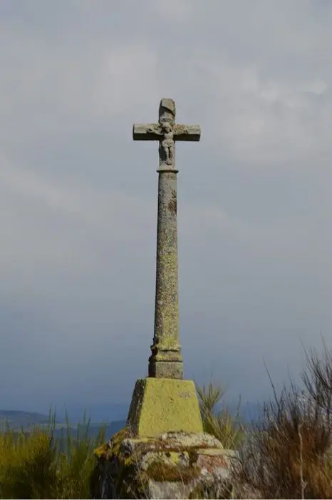 Foto de Cruz de piedra del siglo XV - POP Plateforme Ouverte du Patrimoine / Base Mérimée - © Ministère de la Culture (France), Médiathèque du patrimoine et de la photographie, diffusion RMN-GP