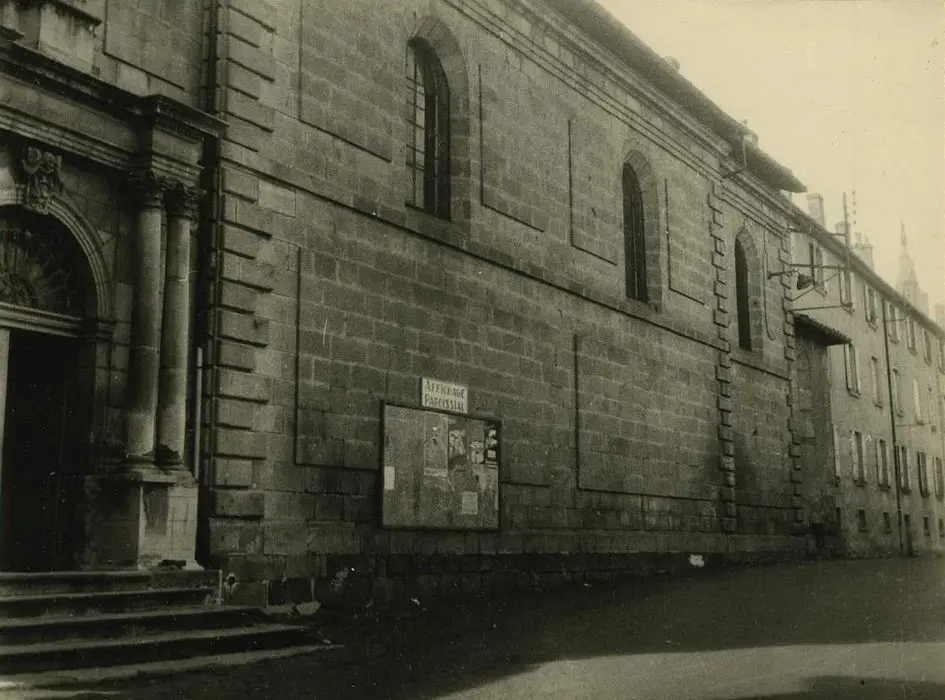 Foto von Heilige Kirche, ehemalige Kapelle des Klosters - POP Plateforme Ouverte du Patrimoine / Base Mérimée - © Ministère de la Culture (France), Médiathèque du patrimoine et de la photographie, tous droits réservés