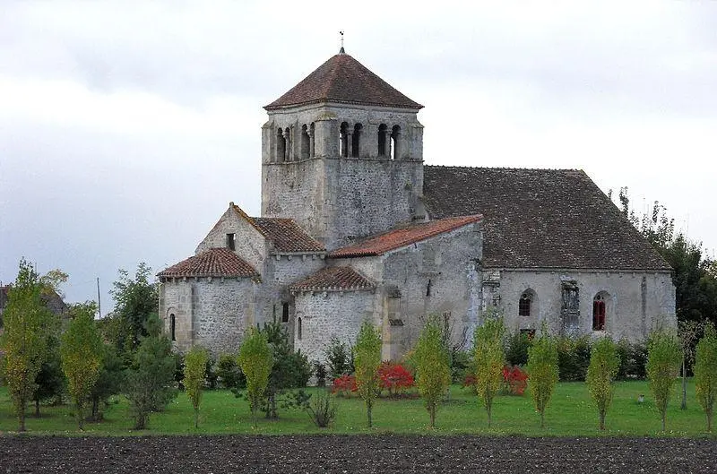 Foto de Antigua iglesia - Patrick Boyer - © Creative Commons (https://creativecommons.org/licenses/by-sa/4.0/deed.fr)